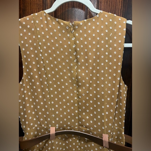 NWT Calvin Klein sleeveless midi dress. Size 8. Tan w/ white dots - Picture 7 of 8